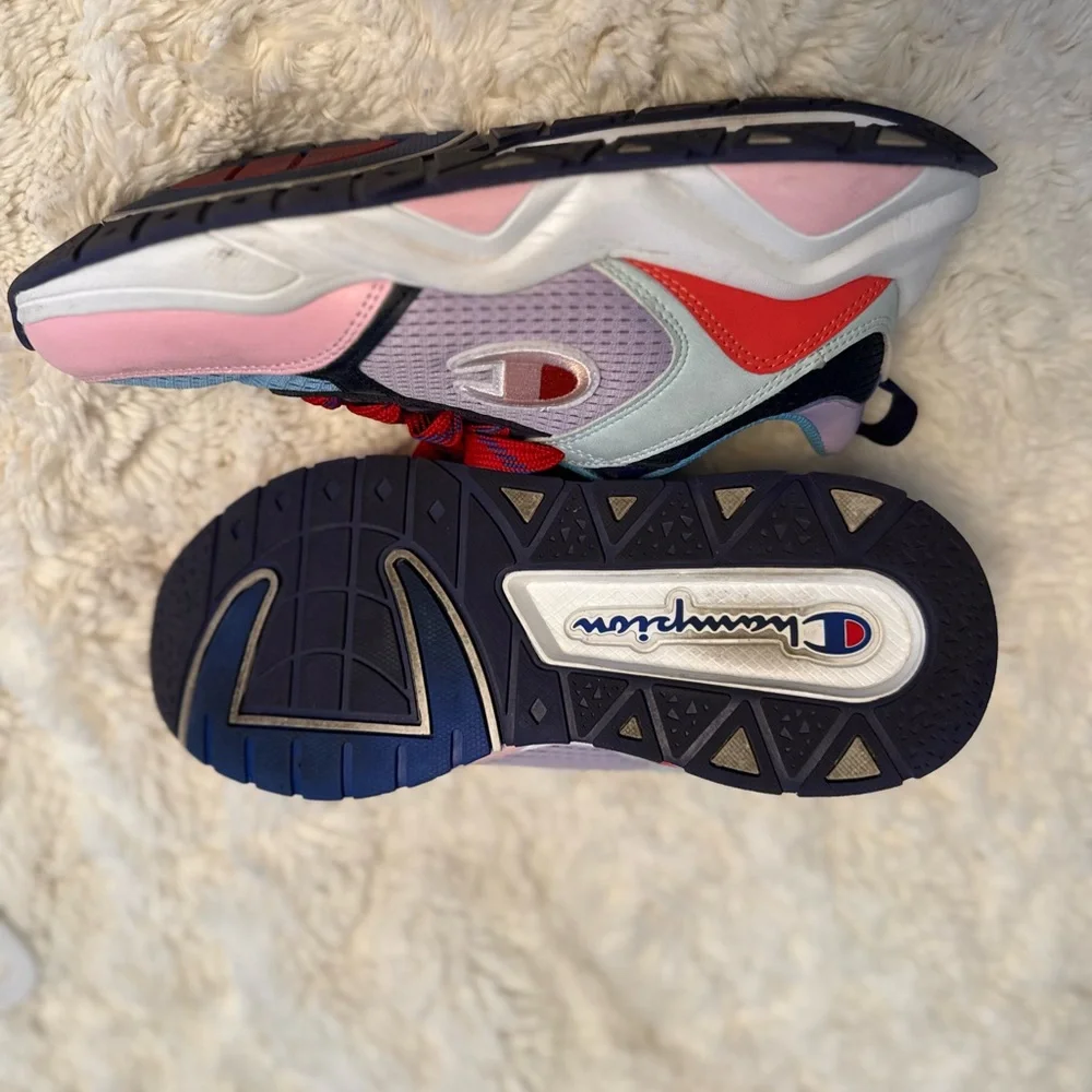 Champion Sneakers - Picture 2 of 6